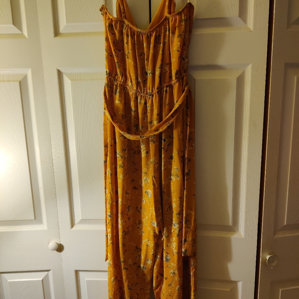 Romper - Picture 4 of 4